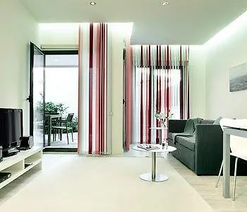 Limehome Barcelona Rector Triado